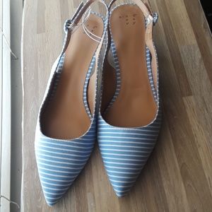 Shoes A New Day Blue Stripped  Heels 9.5 New
